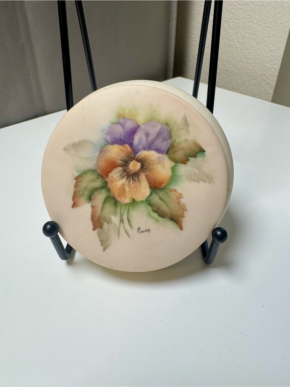 Vintage Hand-Painted Floral Porcelain Trinket Box - Purple & Orange Pansy - Picture 1 of 4